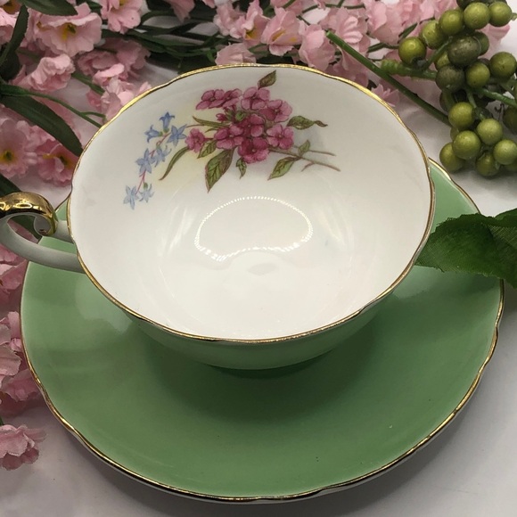 1945-1966 Shelley 0452/55 Fine Bone China Teacup & Saucer, Widemouth, Pale Green - Picture 7 of 10